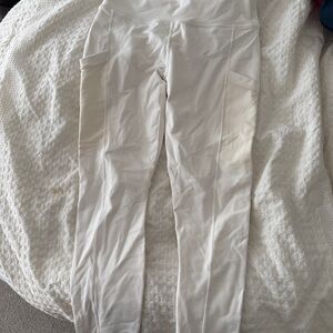 White powerhouse fabletics High-Waisted Leggings size medium